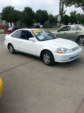 Chrysler 300 2005 photo 2