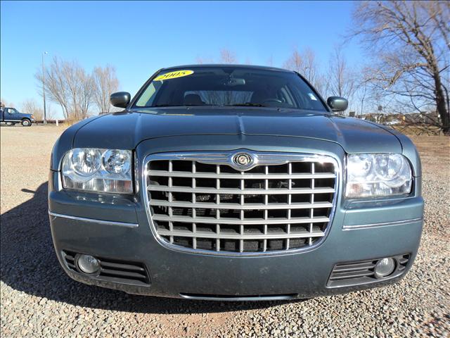 Chrysler 300 2005 photo 1