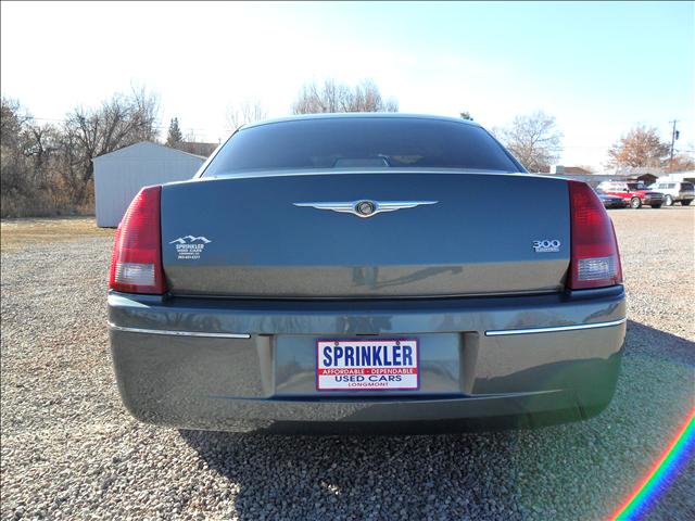 Chrysler 300 2005 photo 3