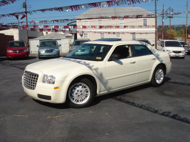 Chrysler 300 Unknown Sedan