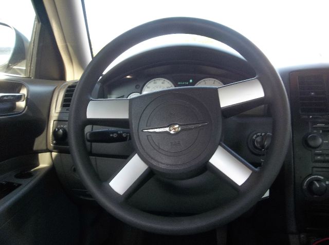 Chrysler 300 2005 photo 3