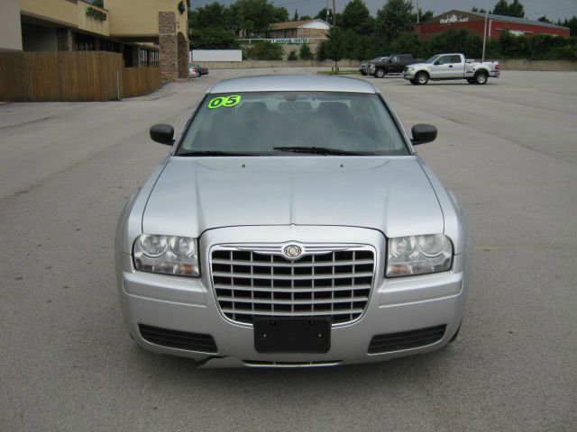 Chrysler 300 2005 photo 1