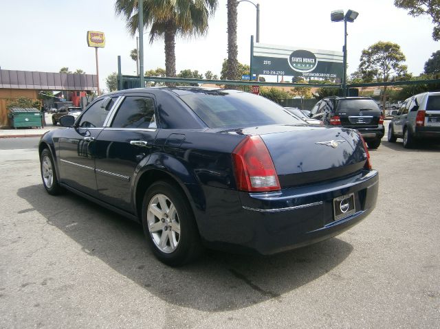 Chrysler 300 2006 photo 4