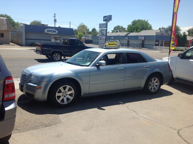 Chrysler 300 2006 photo 12