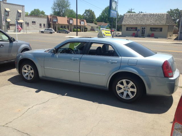 Chrysler 300 2006 photo 13