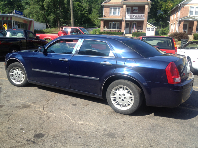 Chrysler 300 2006 photo 2