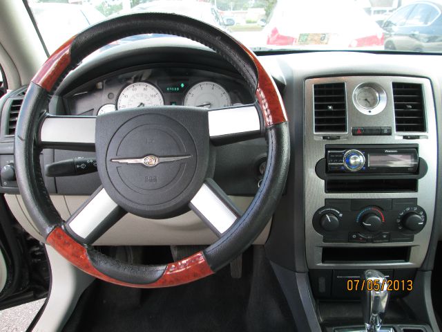 Chrysler 300 GT Premium Sedan