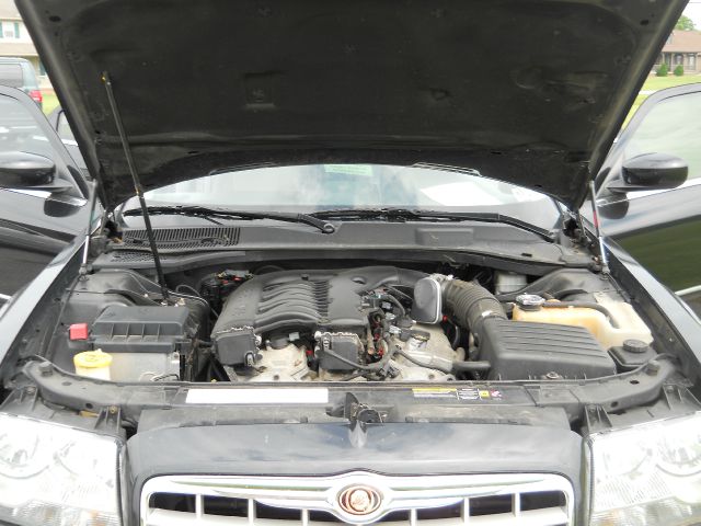 Chrysler 300 2006 photo 12