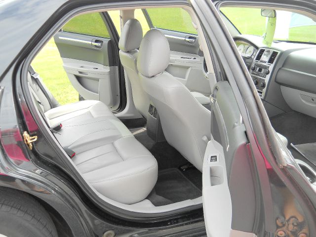 Chrysler 300 2006 photo 7