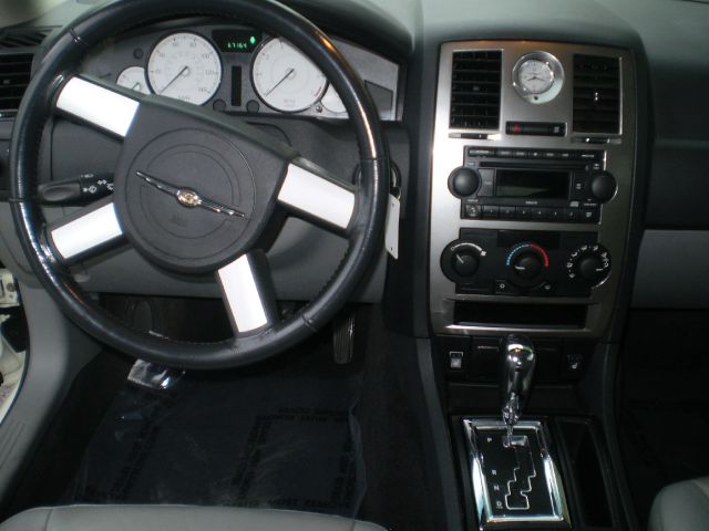 Chrysler 300 2006 photo 3