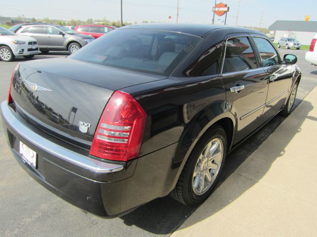 Chrysler 300 2006 photo 3