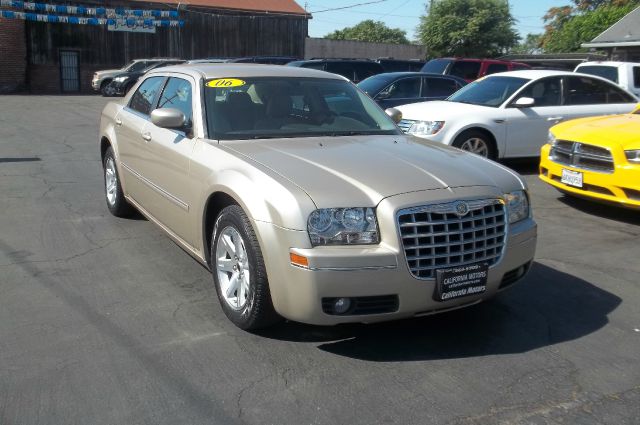 Chrysler 300 2006 photo 8