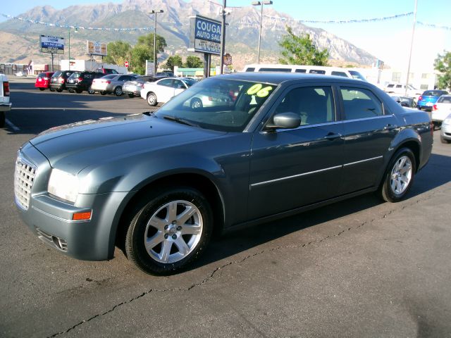 Chrysler 300 2006 photo 3