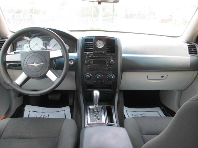 Chrysler 300 2006 photo 1