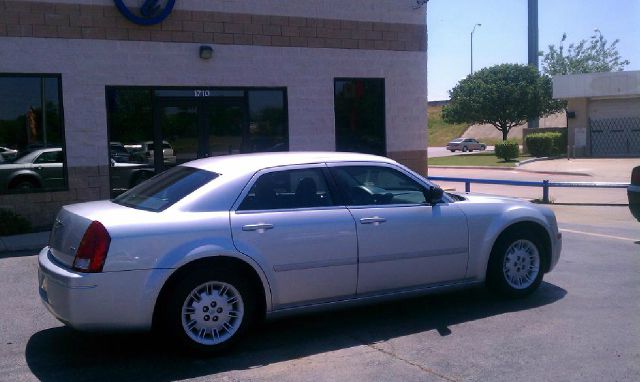 Chrysler 300 2006 photo 6