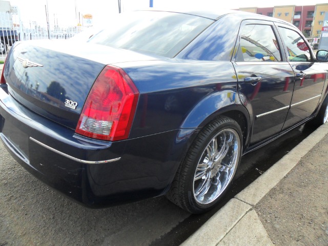 Chrysler 300 2006 photo 1