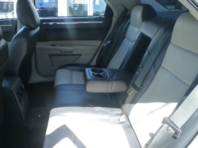 Chrysler 300 2006 photo 4