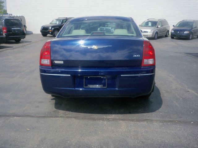 Chrysler 300 2006 photo 4