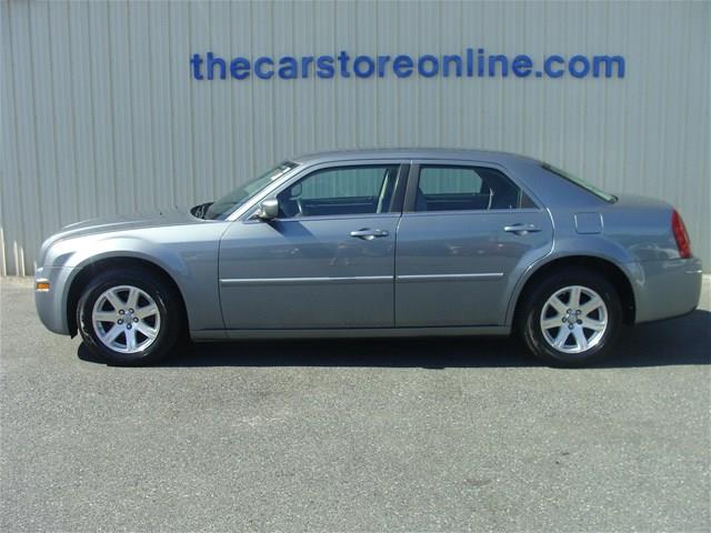 Chrysler 300 2006 photo 27