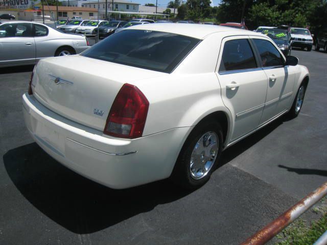 Chrysler 300 2006 photo 1