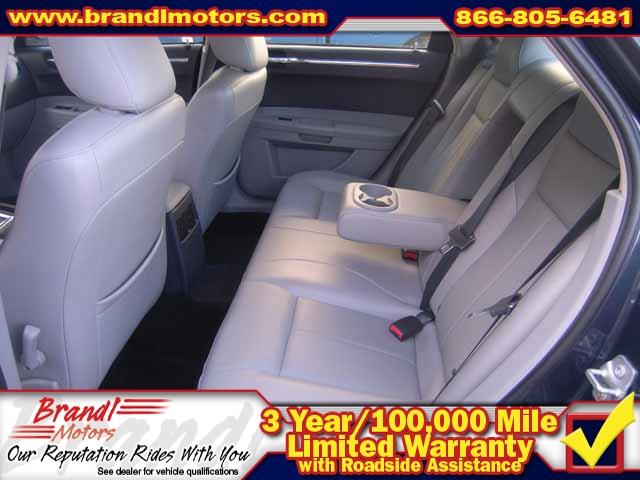 Chrysler 300 2007 photo 4