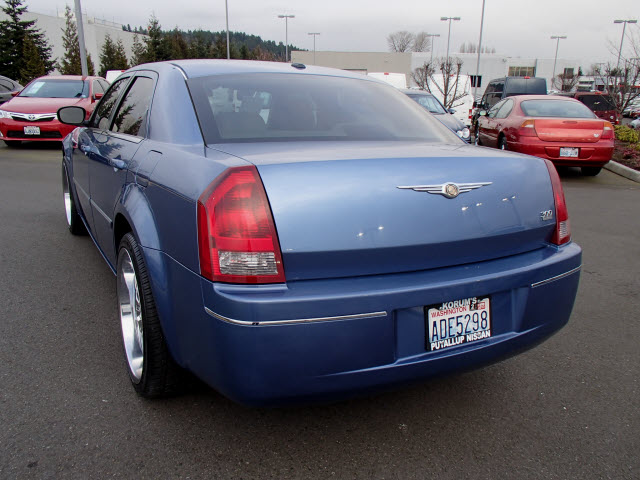 Chrysler 300 2007 photo 1
