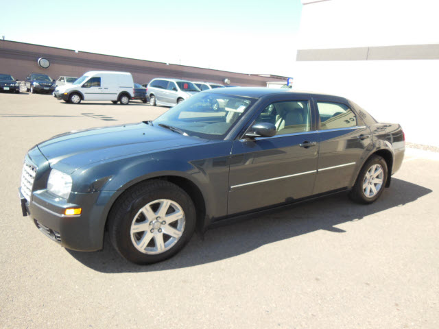 Chrysler 300 2007 photo 2