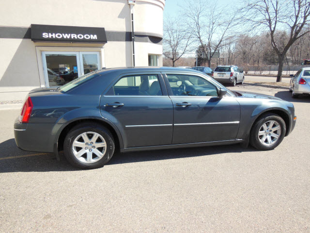 Chrysler 300 2007 photo 4