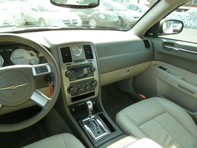 Chrysler 300 Unknown Sedan