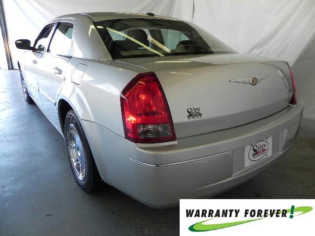 Chrysler 300 2007 photo 1
