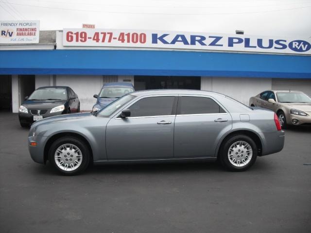 Chrysler 300 2007 photo 2