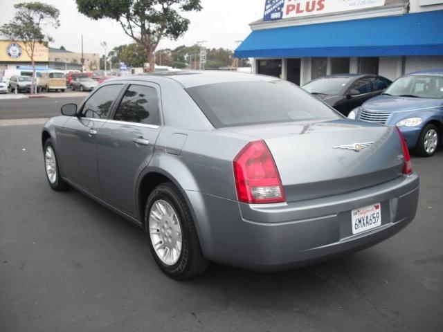 Chrysler 300 2007 photo 3