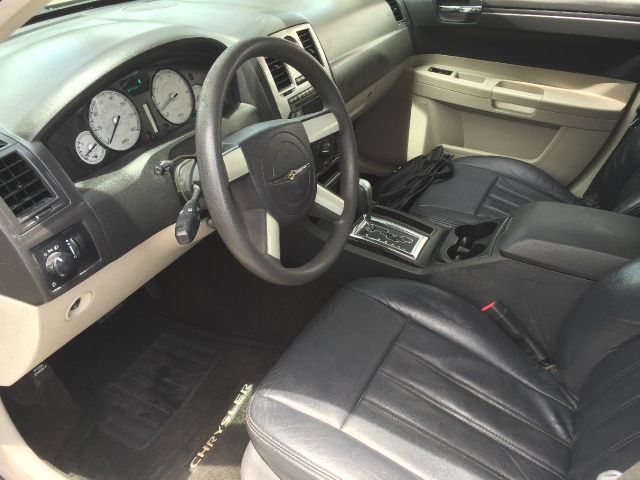 Chrysler 300 GL Manual W/siab Sedan