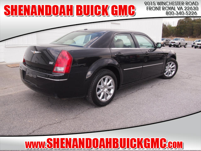 Chrysler 300 2007 photo 1