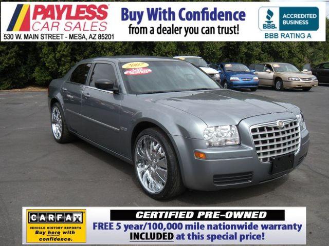 Chrysler 300 2007 photo 2