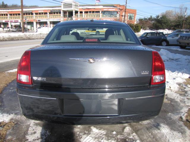 Chrysler 300 2007 photo 3