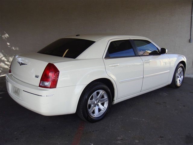 Chrysler 300 2007 photo 1