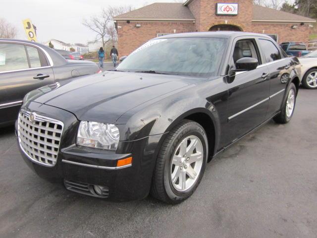 Chrysler 300 Cx-dvd-leather Sedan