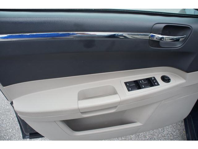 Chrysler 300 2007 photo 5