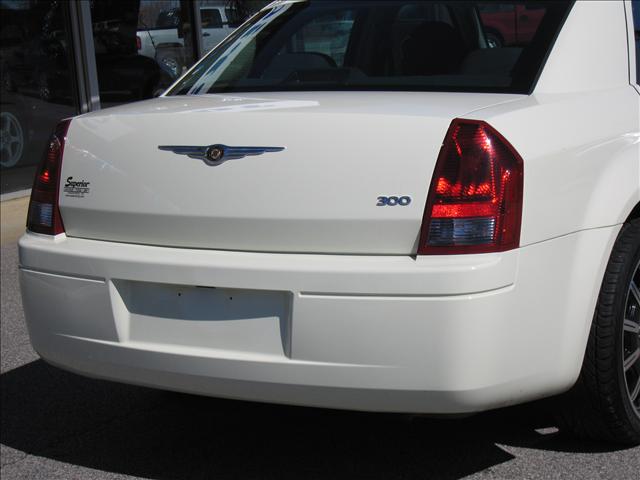 Chrysler 300 2007 photo 1