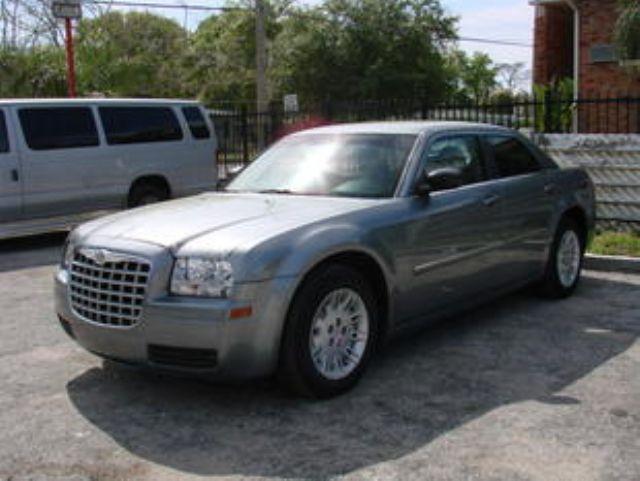 Chrysler 300 Unknown Sedan