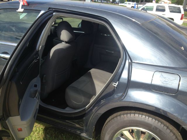 Chrysler 300 2007 photo 2