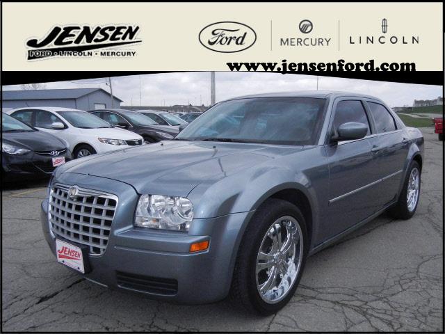 Chrysler 300 Unknown Sedan