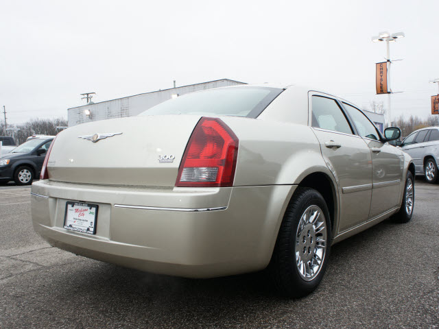 Chrysler 300 2007 photo 5