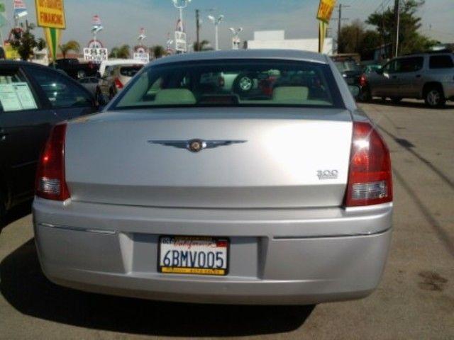 Chrysler 300 2007 photo 4