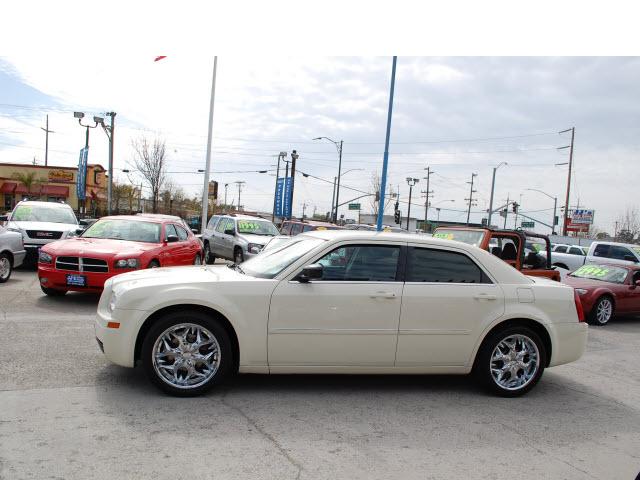 Chrysler 300 2007 photo 4