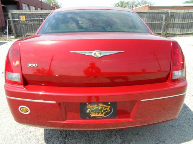 Chrysler 300 2007 photo 4