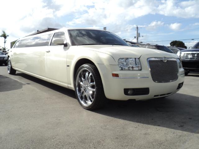 Chrysler 300 2007 photo 1