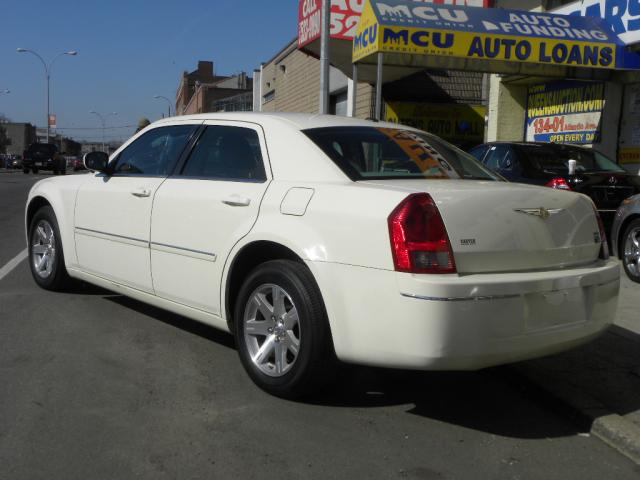 Chrysler 300 2007 photo 3
