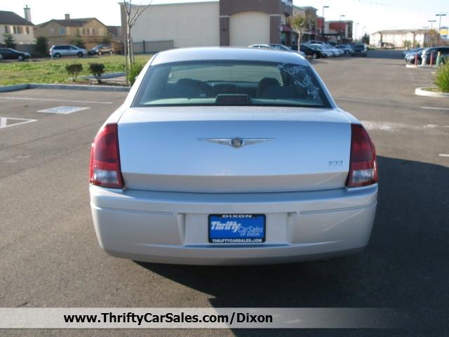 Chrysler 300 2007 photo 4